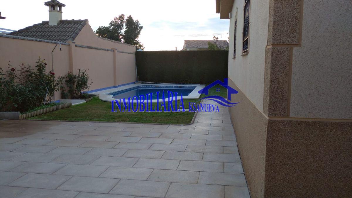 For sale of chalet in Córdoba