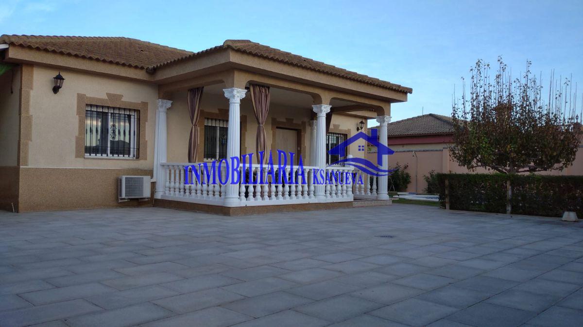 For sale of chalet in Córdoba
