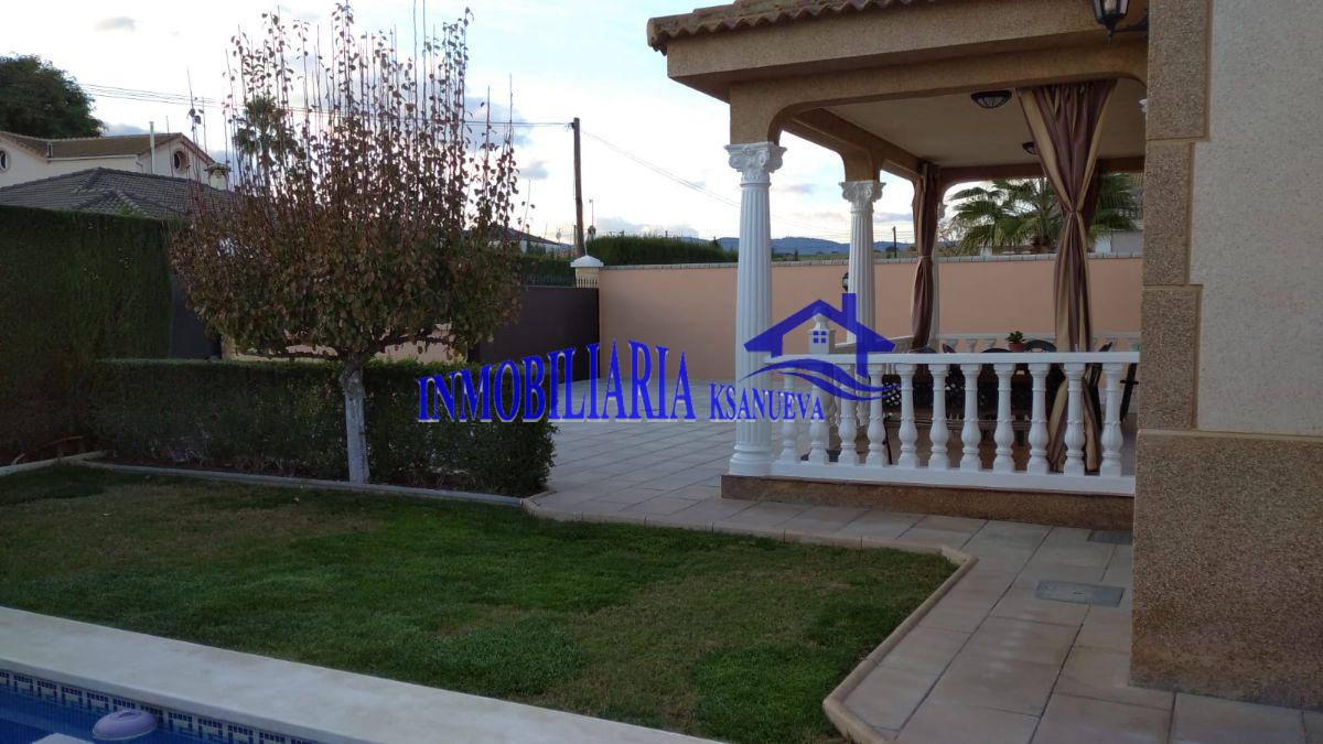 For sale of chalet in Córdoba