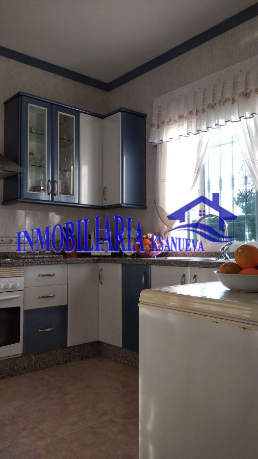 For sale of chalet in Córdoba