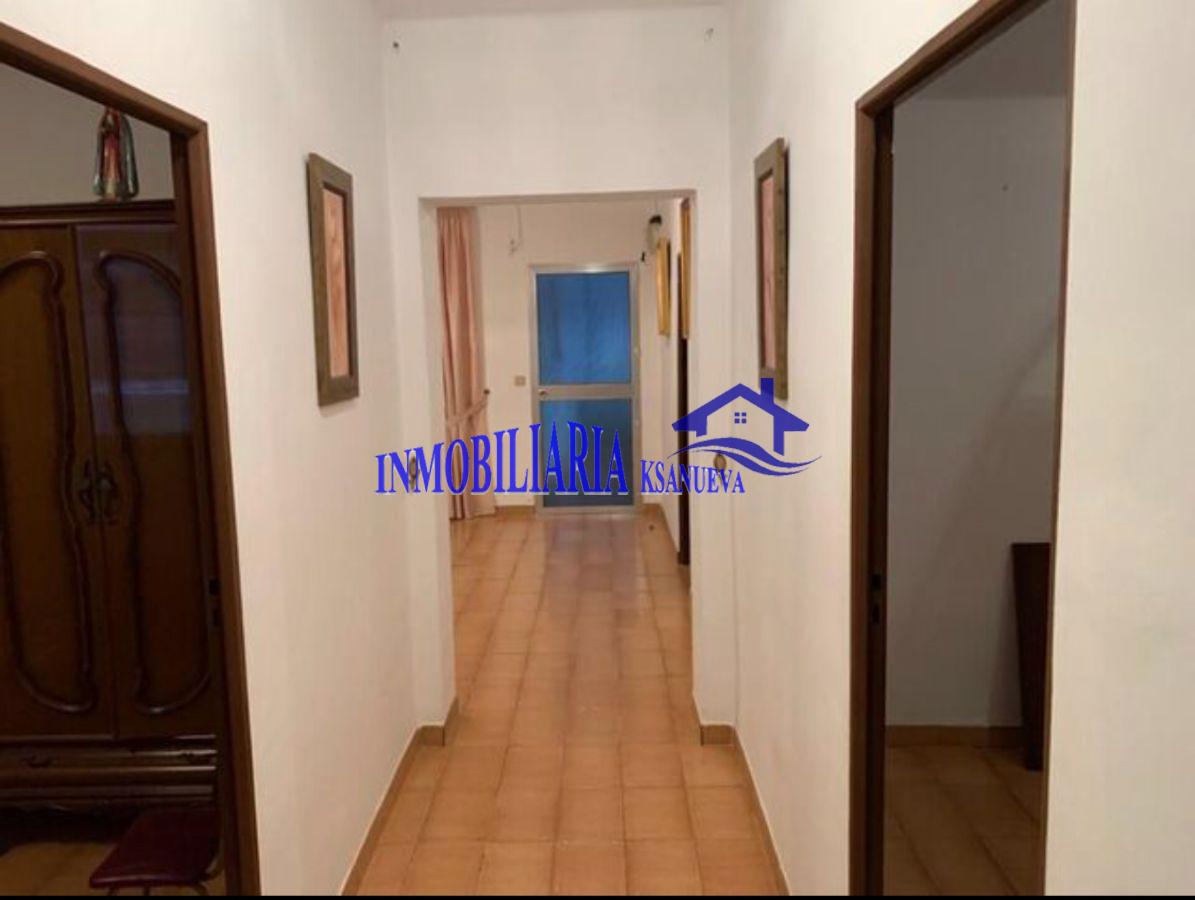 For sale of house in Córdoba