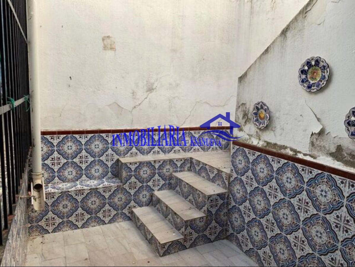 For sale of house in Córdoba