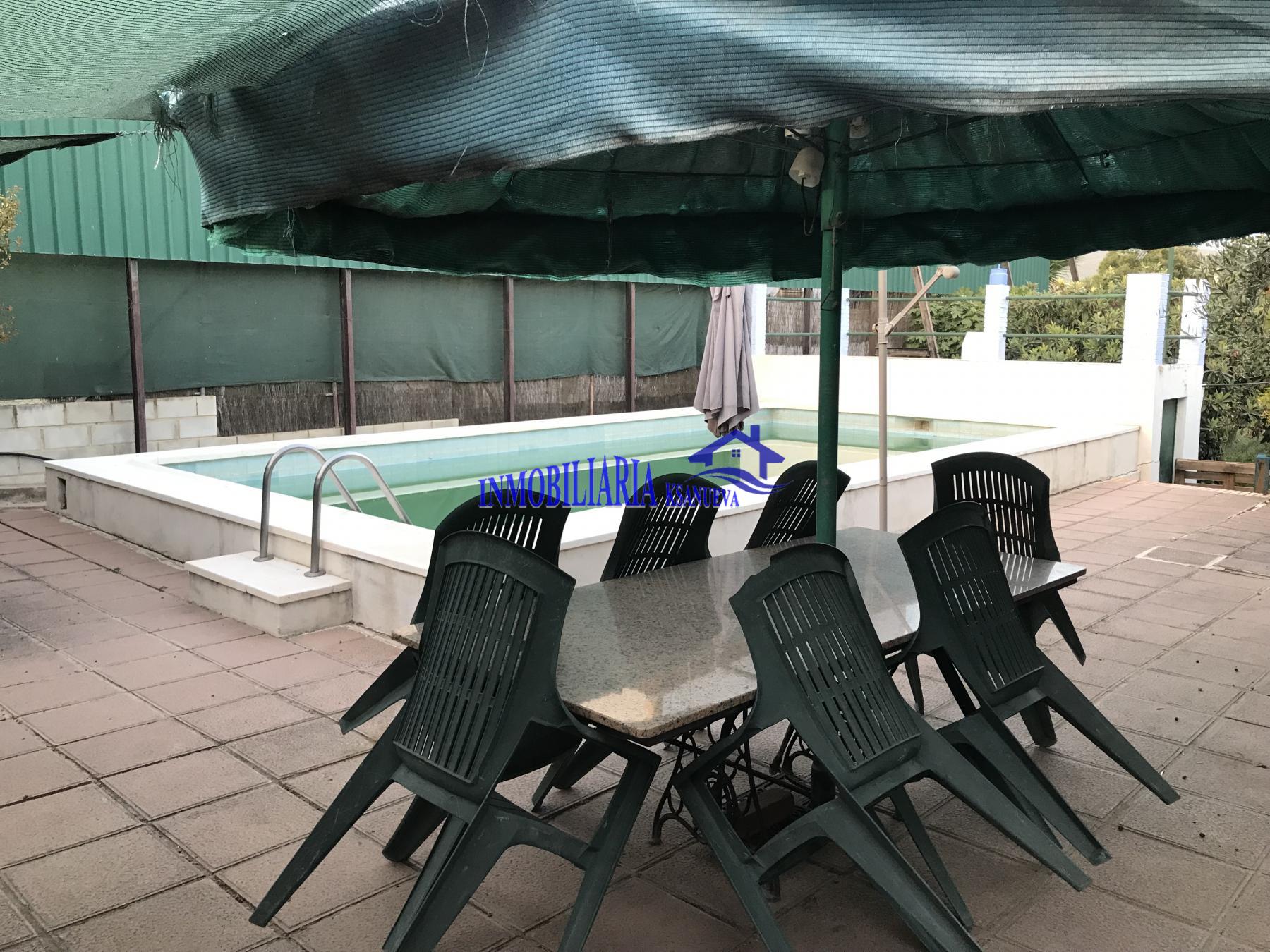 For sale of flat in Córdoba