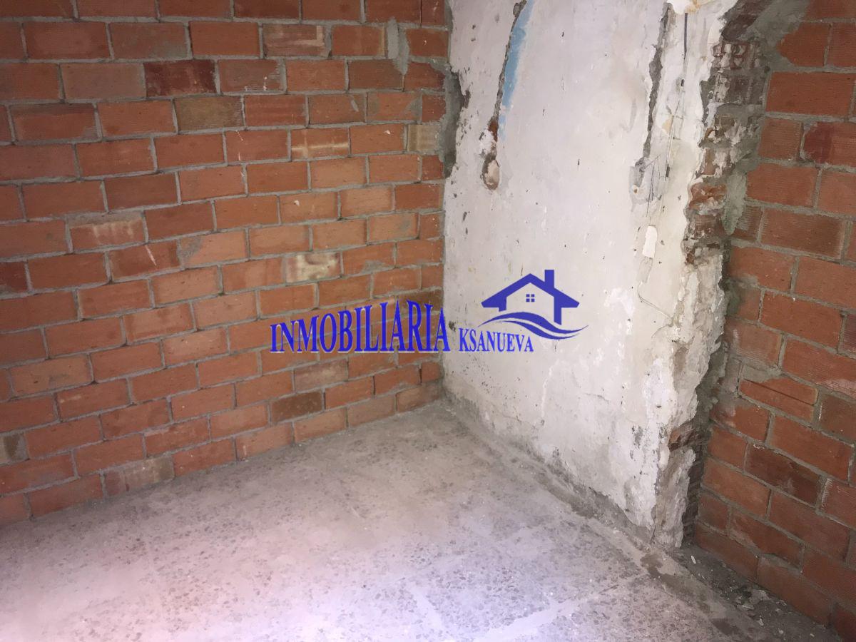 For sale of house in Córdoba