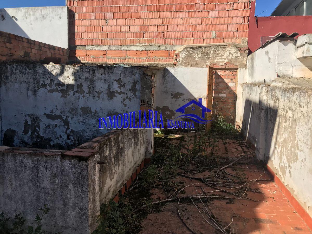 For sale of house in Córdoba