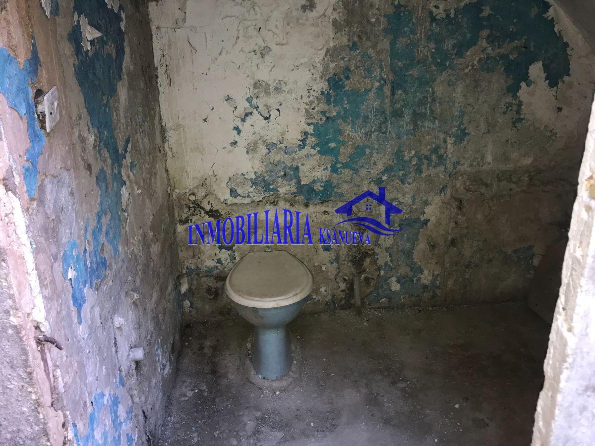 For sale of house in Córdoba
