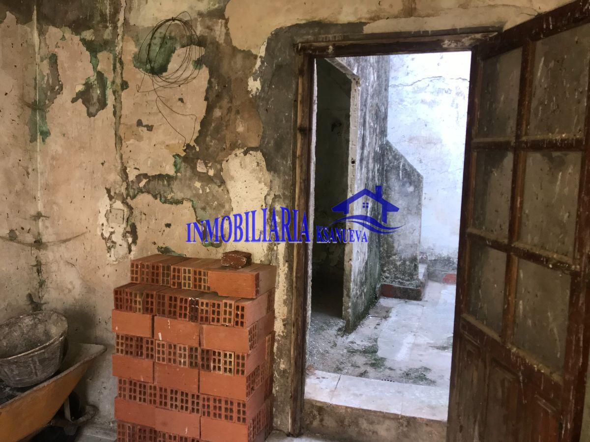 For sale of house in Córdoba