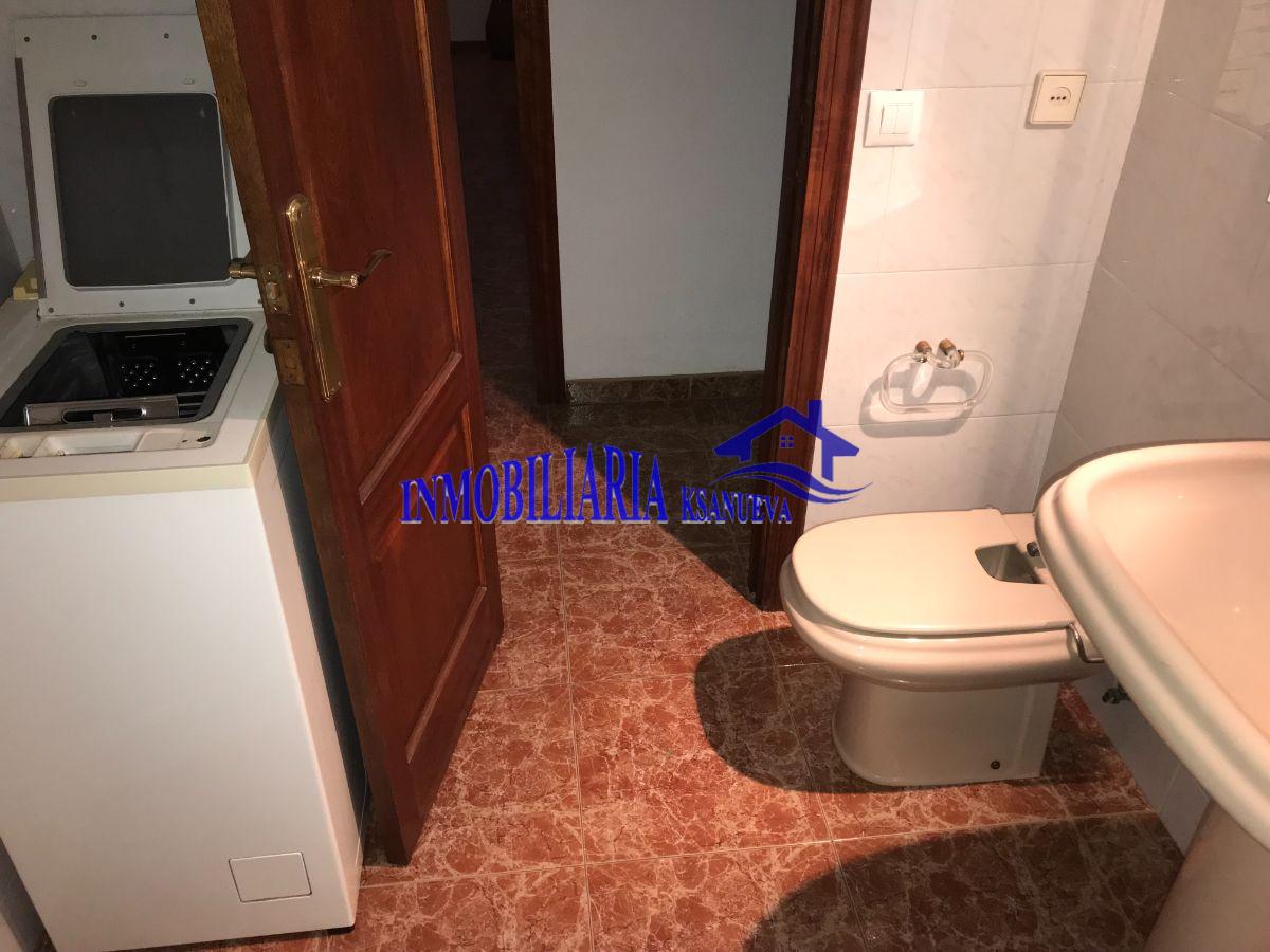 For sale of flat in Córdoba