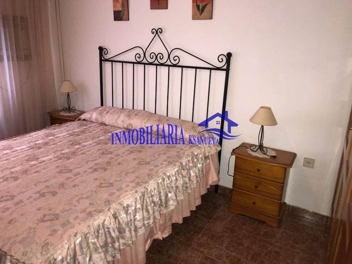 For sale of flat in Córdoba