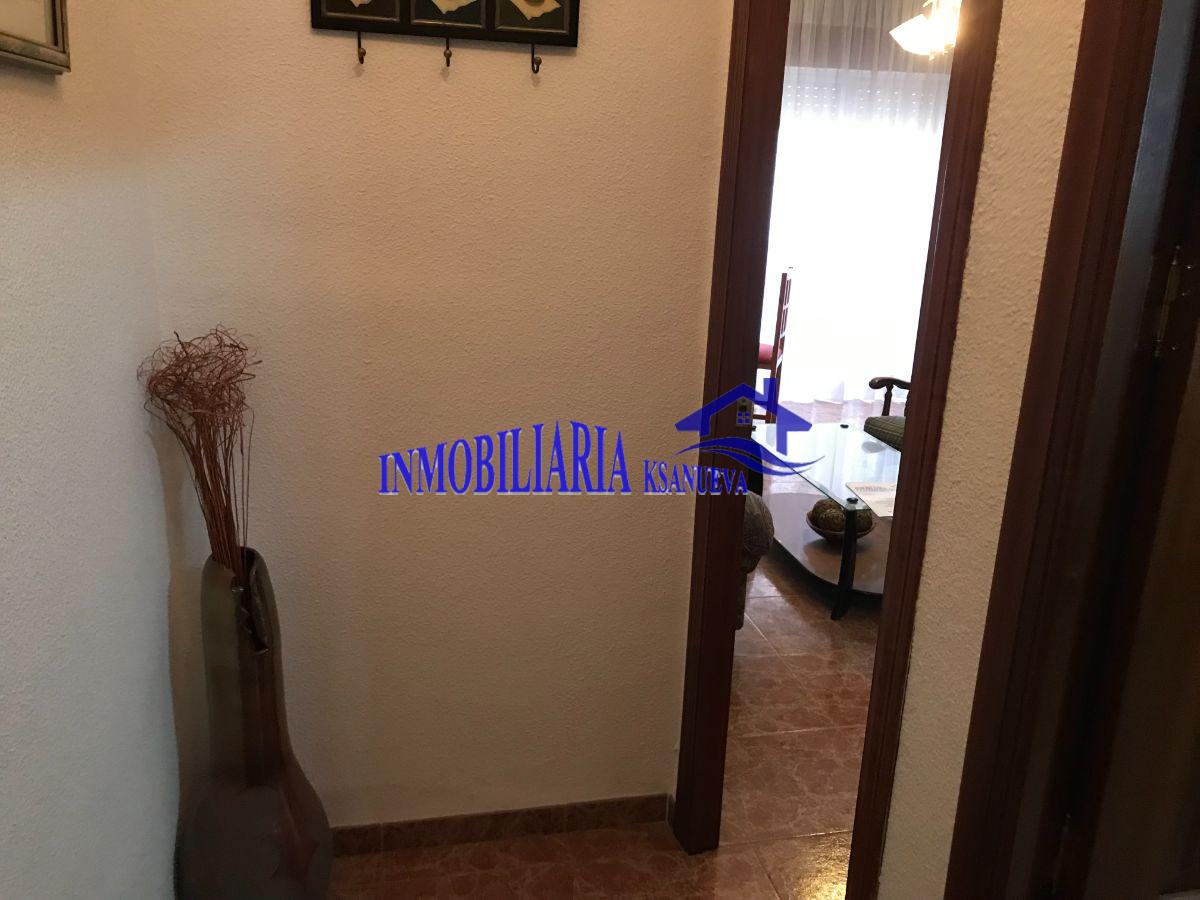 For sale of flat in Córdoba