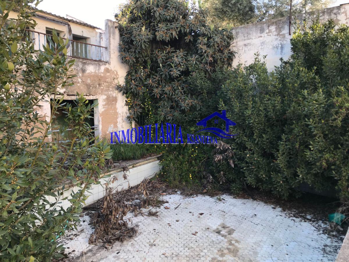 For sale of house in Córdoba