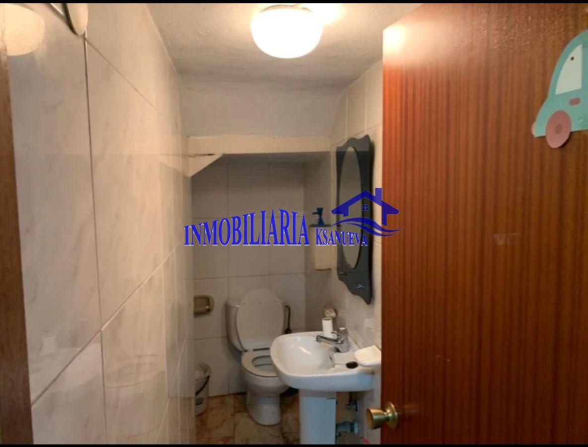 For sale of house in Córdoba