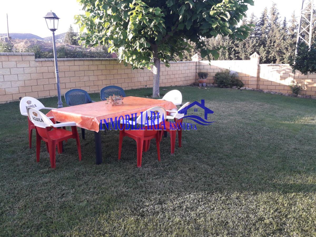 For sale of chalet in Córdoba