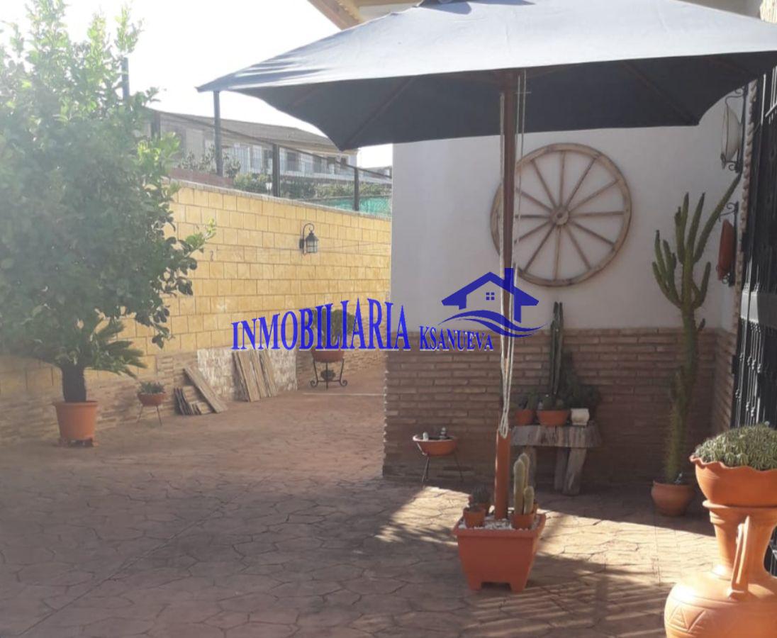 For sale of chalet in Córdoba