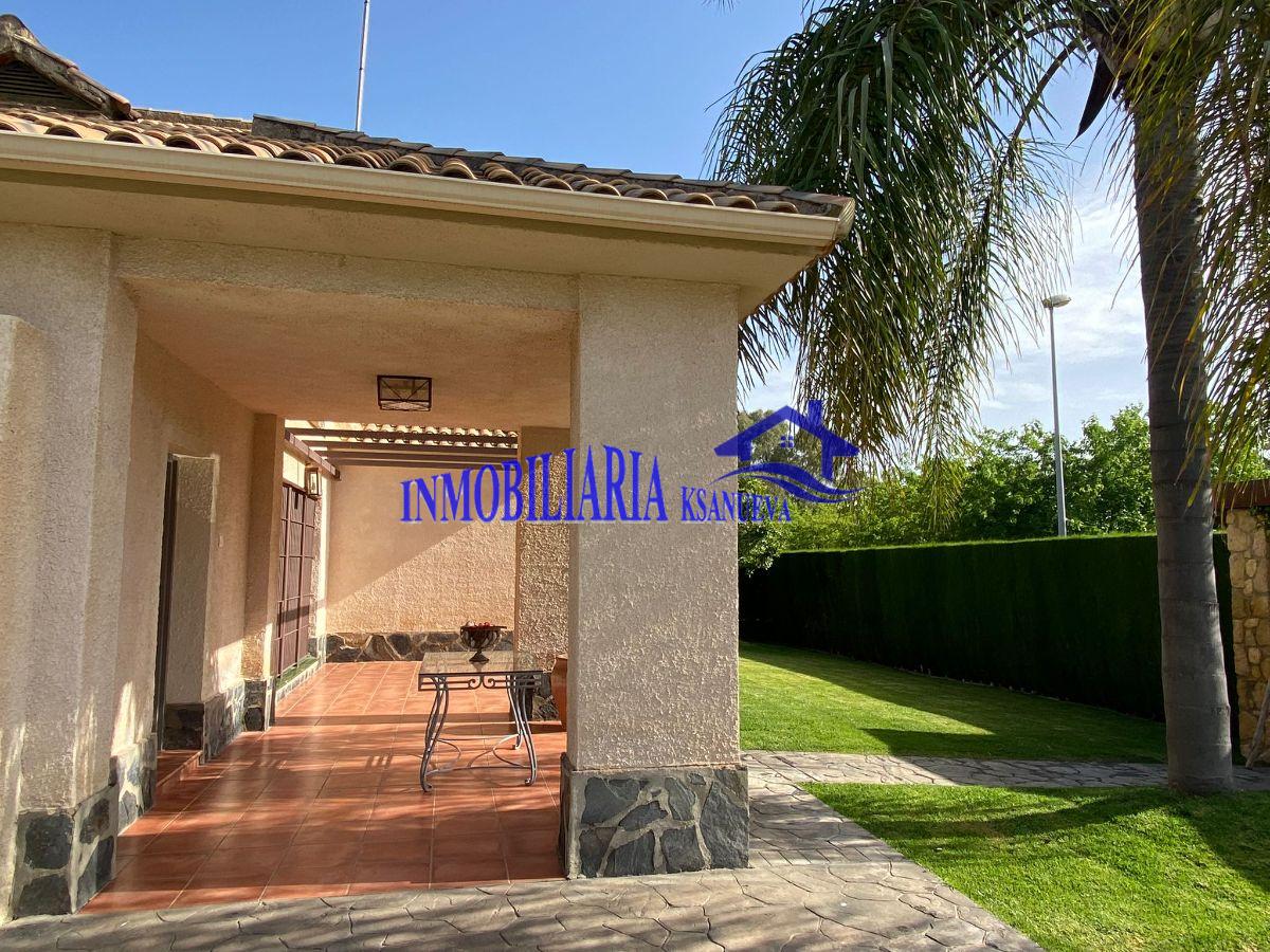 For sale of chalet in Córdoba