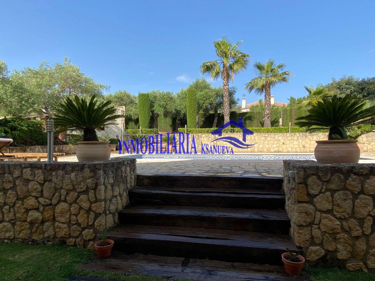 For sale of chalet in Córdoba