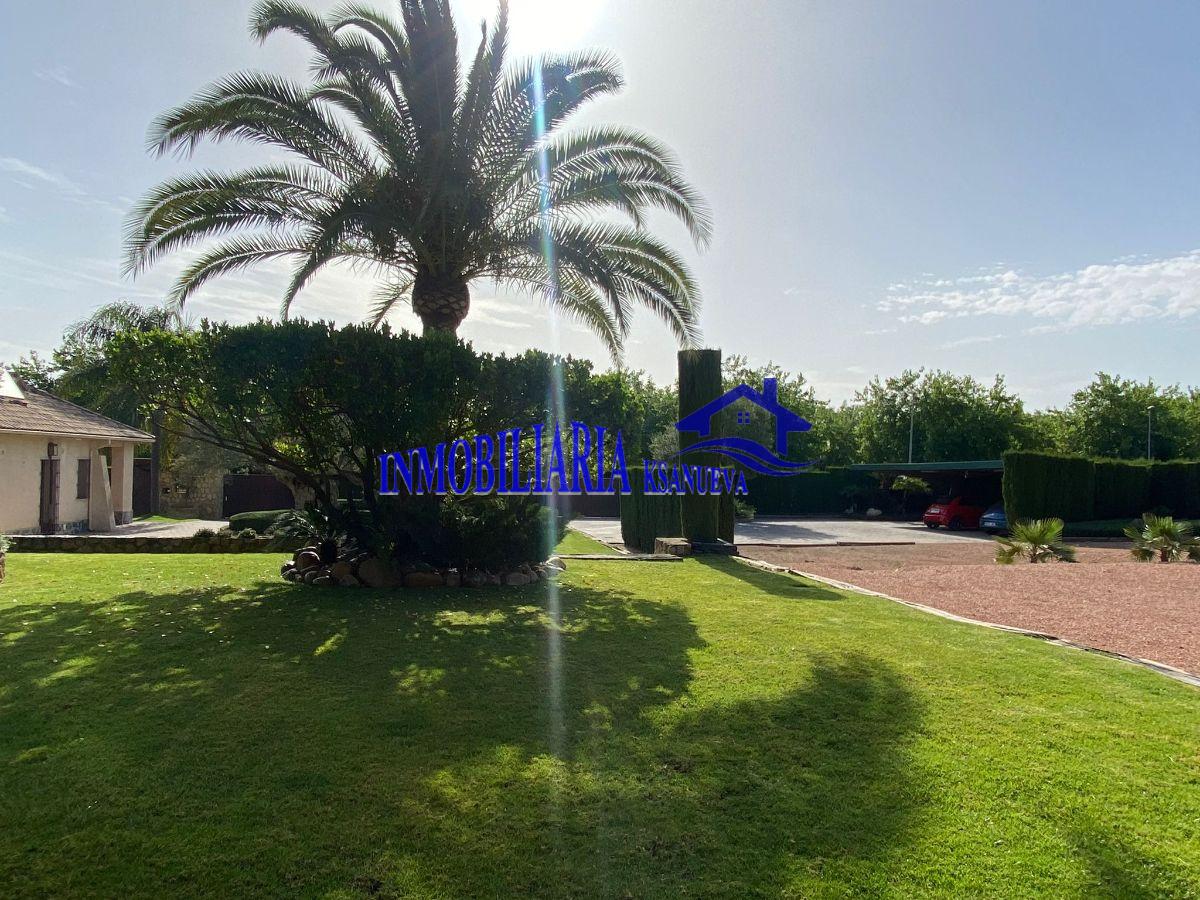 For sale of chalet in Córdoba