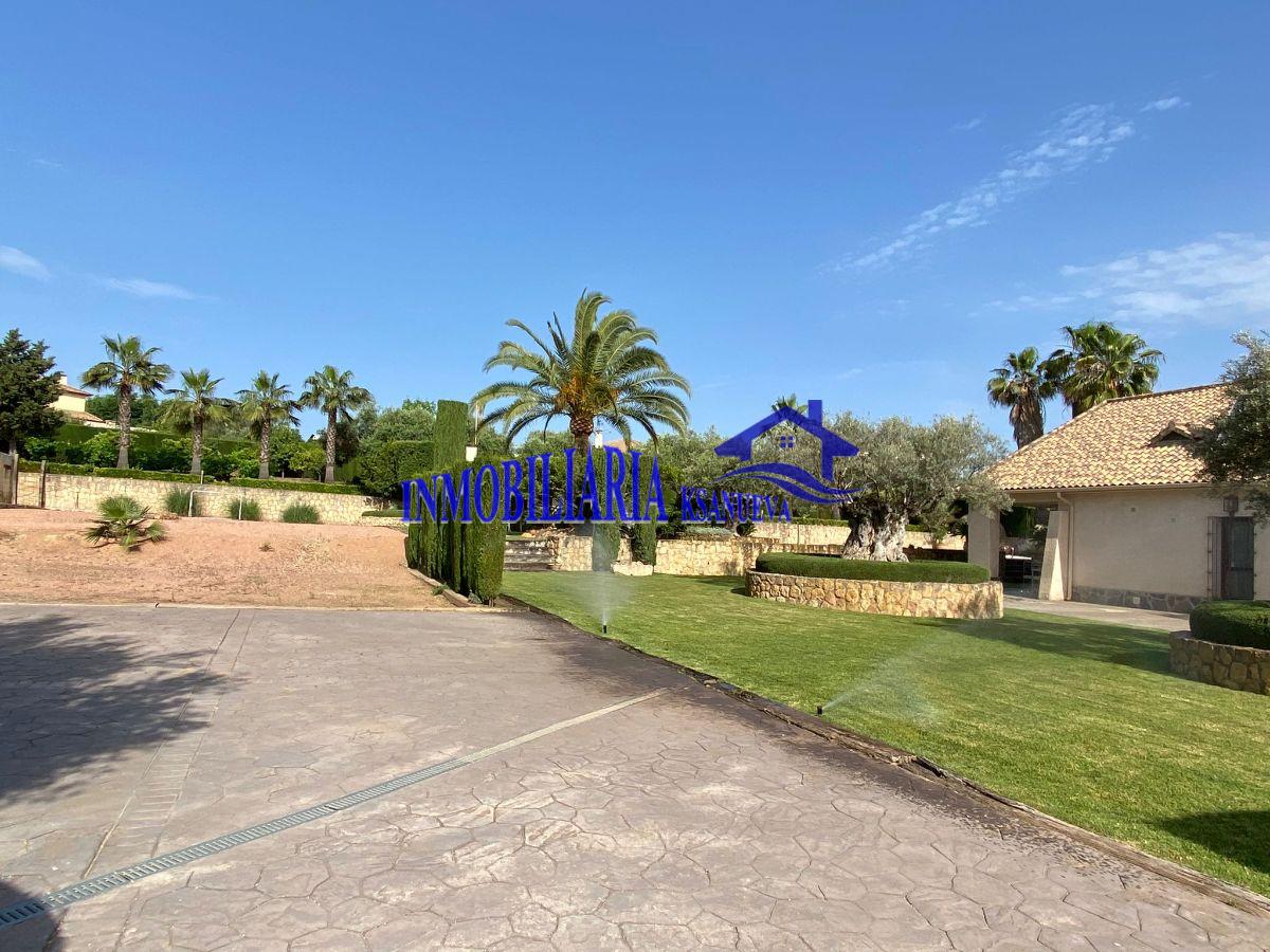 For sale of chalet in Córdoba