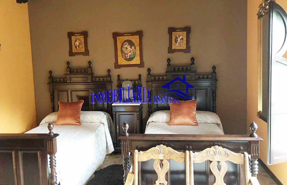 For sale of chalet in Córdoba