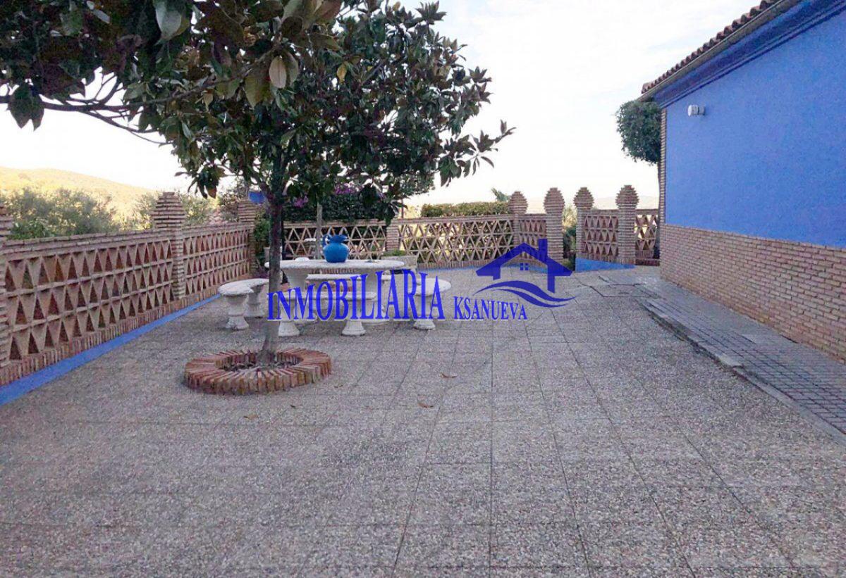 For sale of chalet in Córdoba