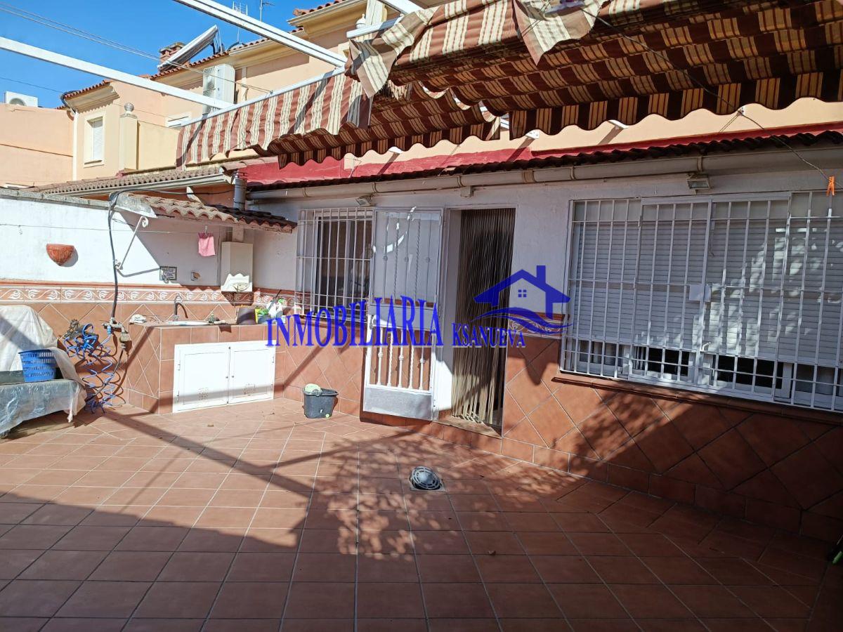 For sale of house in Córdoba