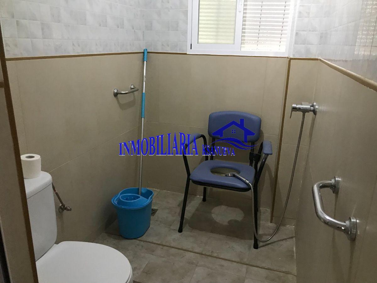 For sale of house in Nueva Carteya