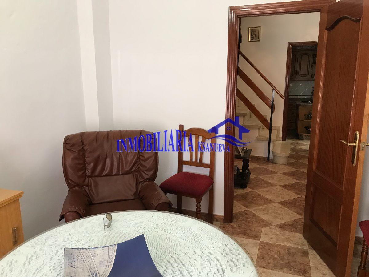 For sale of house in Nueva Carteya