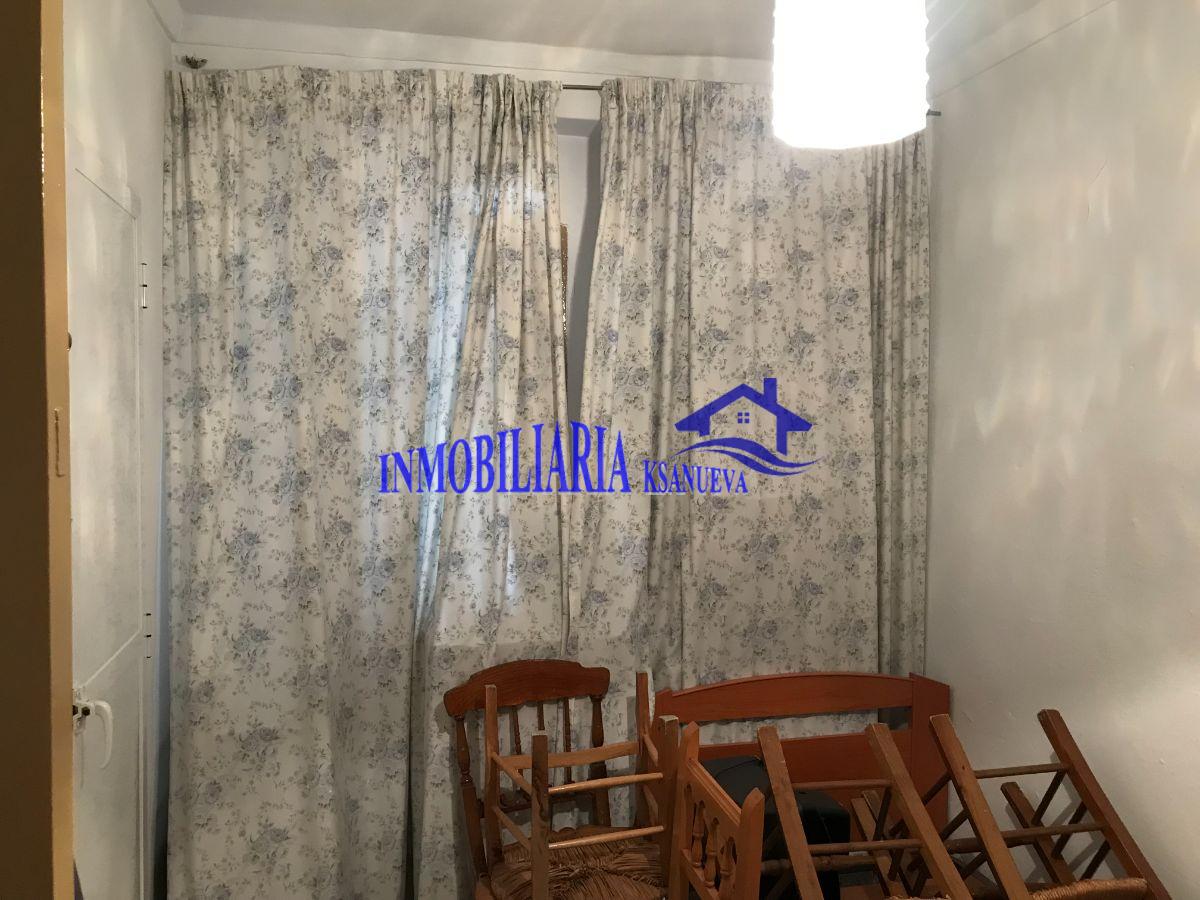 For sale of house in Nueva Carteya