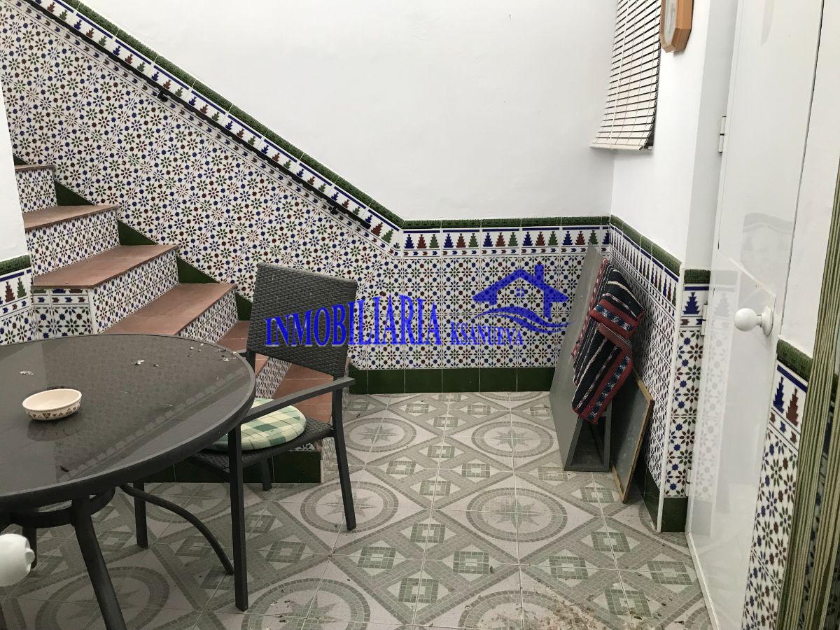 For sale of house in Nueva Carteya