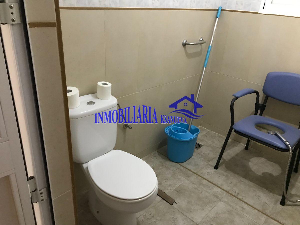 For sale of house in Nueva Carteya