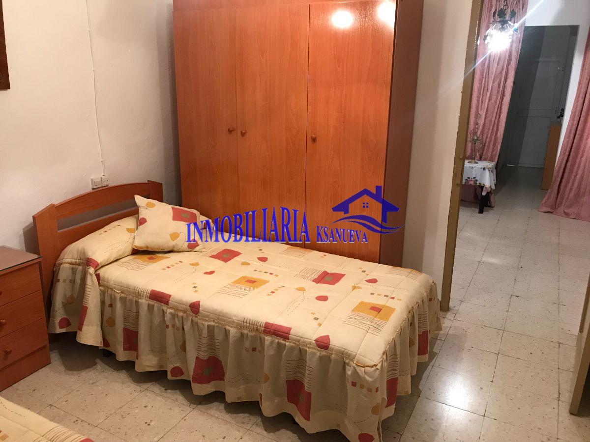 For sale of house in Nueva Carteya