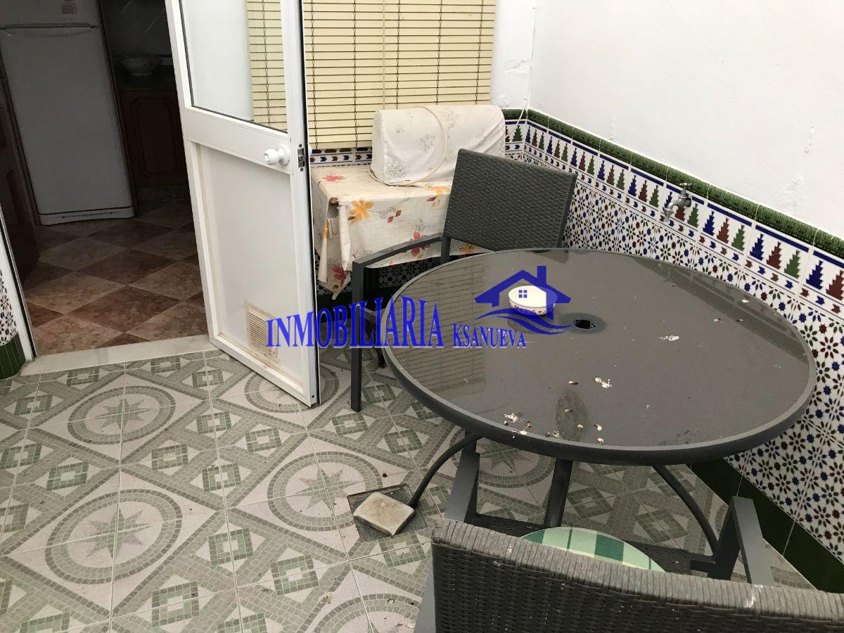 For sale of house in Nueva Carteya