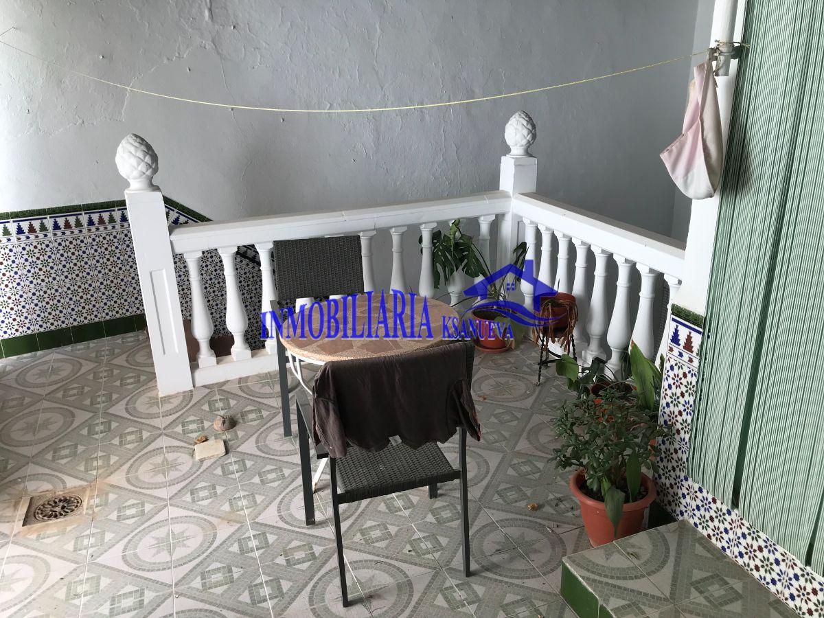For sale of house in Nueva Carteya