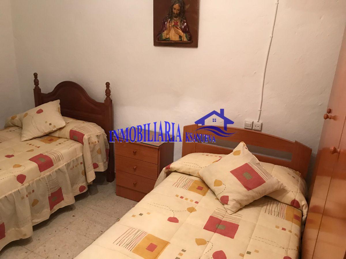 For sale of house in Nueva Carteya