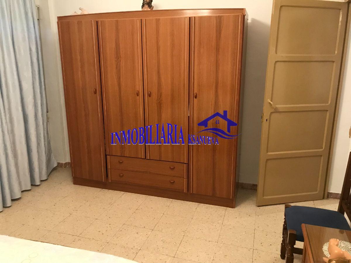 For sale of house in Nueva Carteya