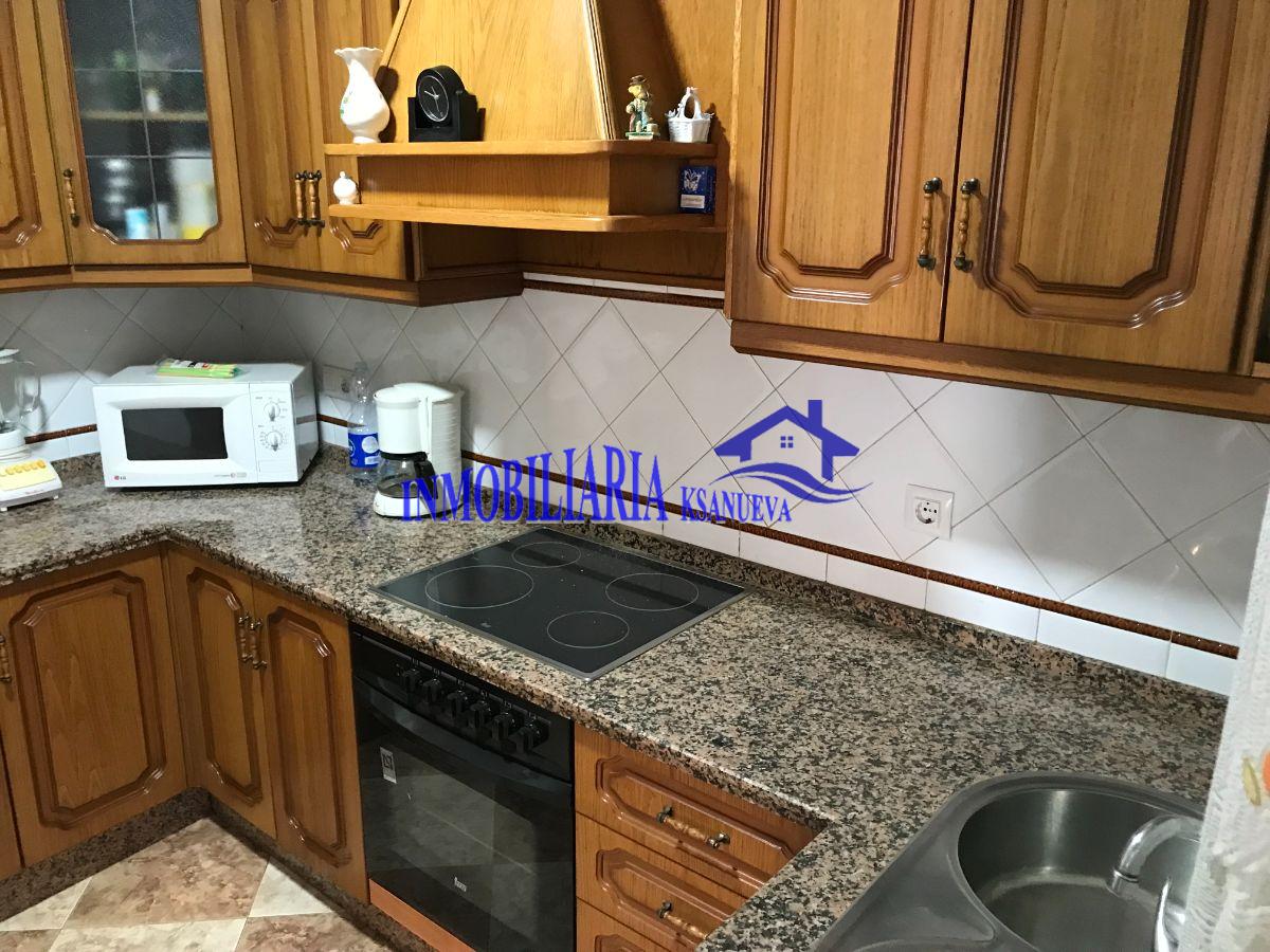 For sale of house in Nueva Carteya