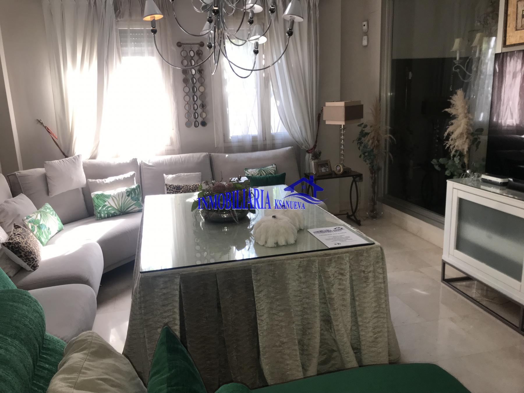 For sale of house in Córdoba