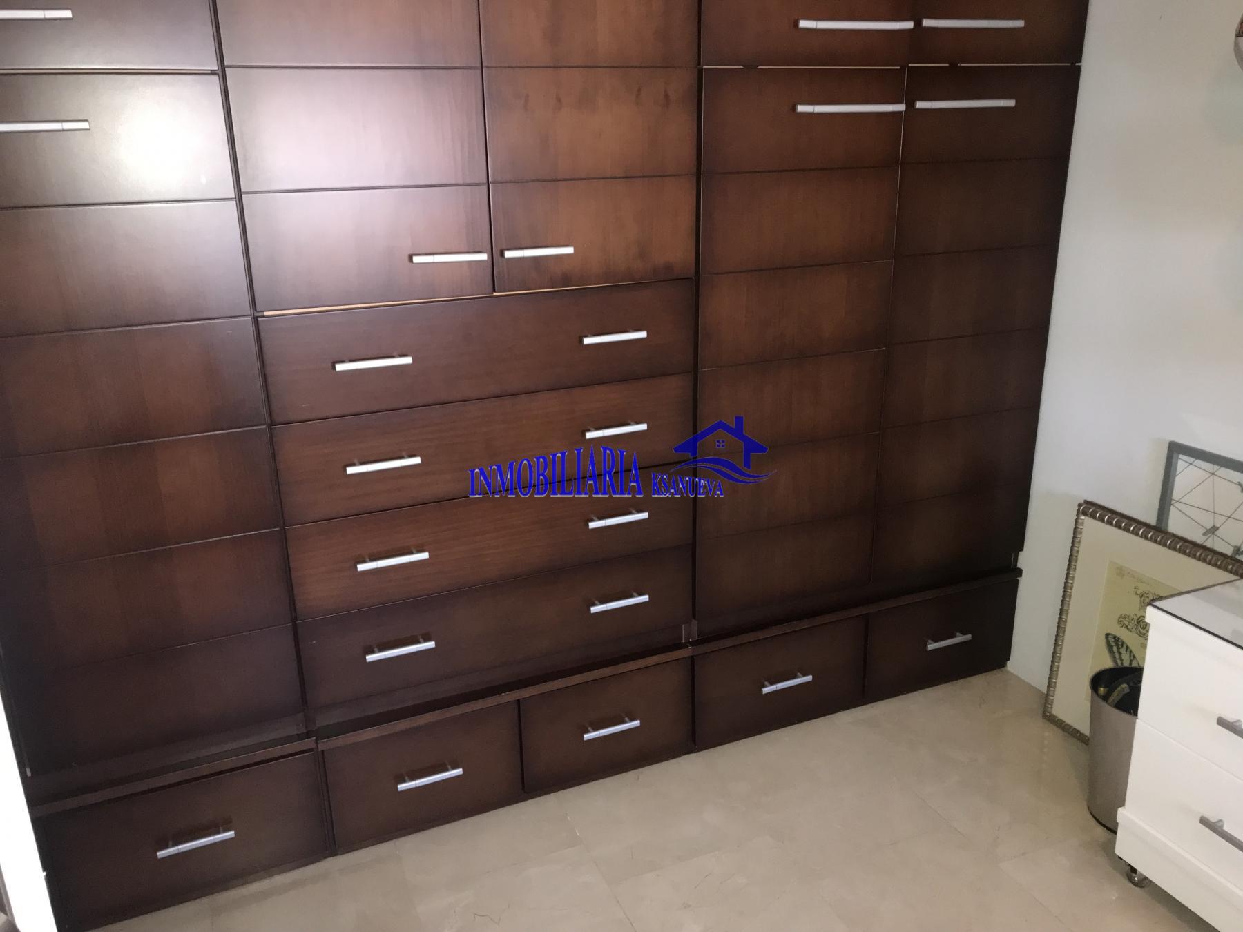 For sale of house in Córdoba