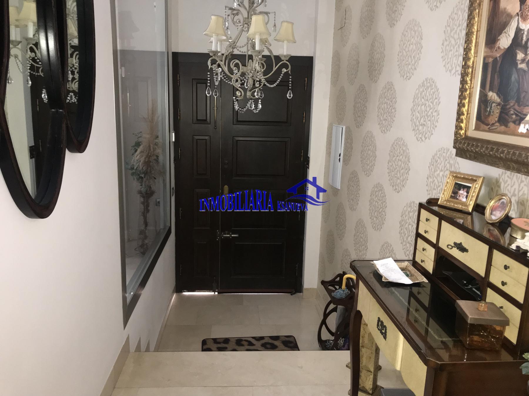For sale of house in Córdoba