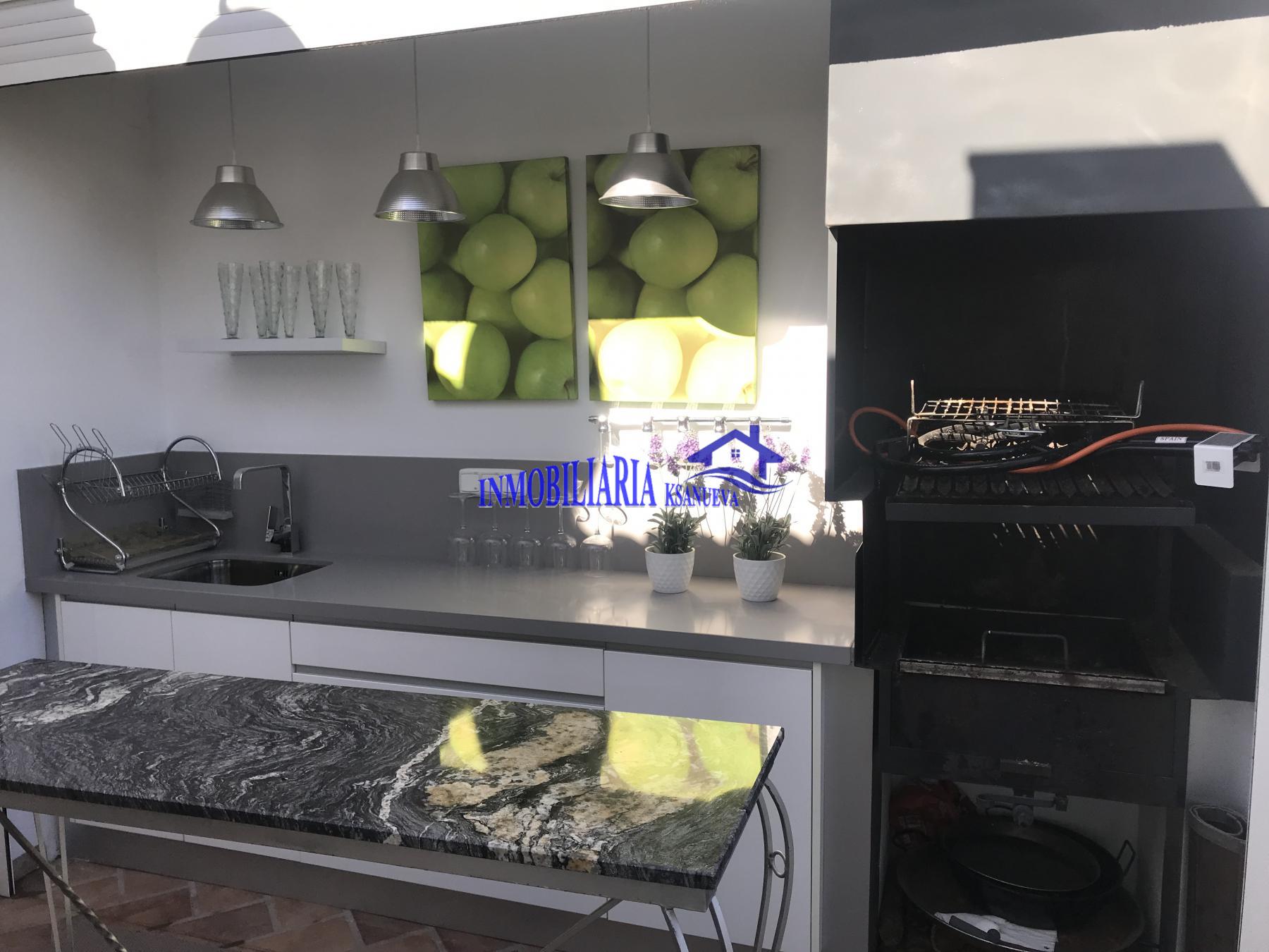For sale of house in Córdoba