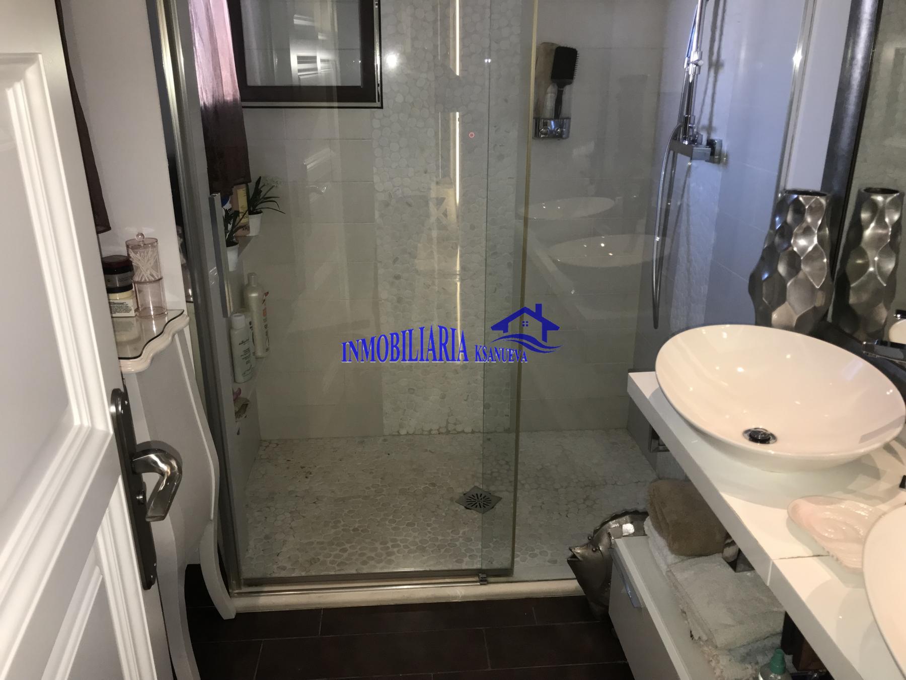 For sale of house in Córdoba