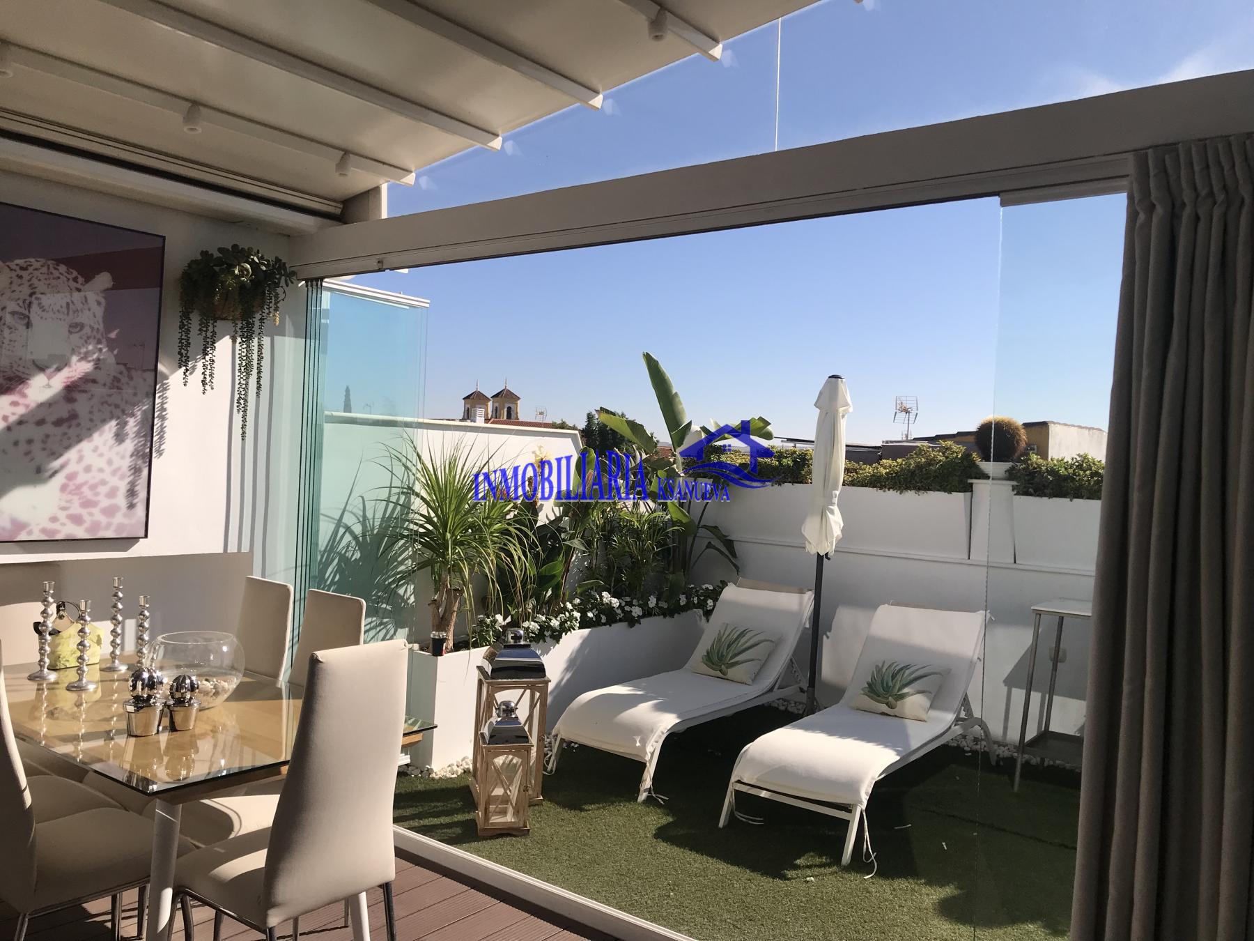 For sale of house in Córdoba