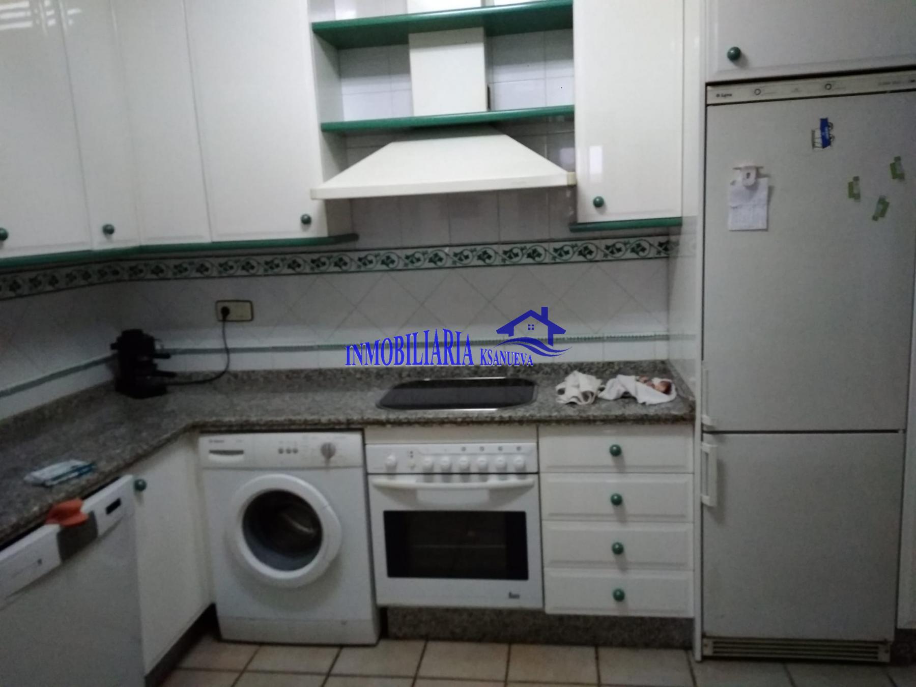 For sale of house in Córdoba