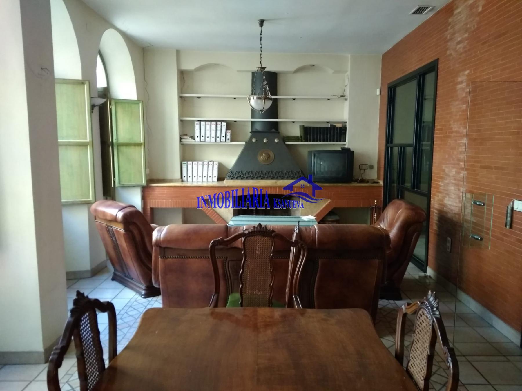 For sale of house in Córdoba