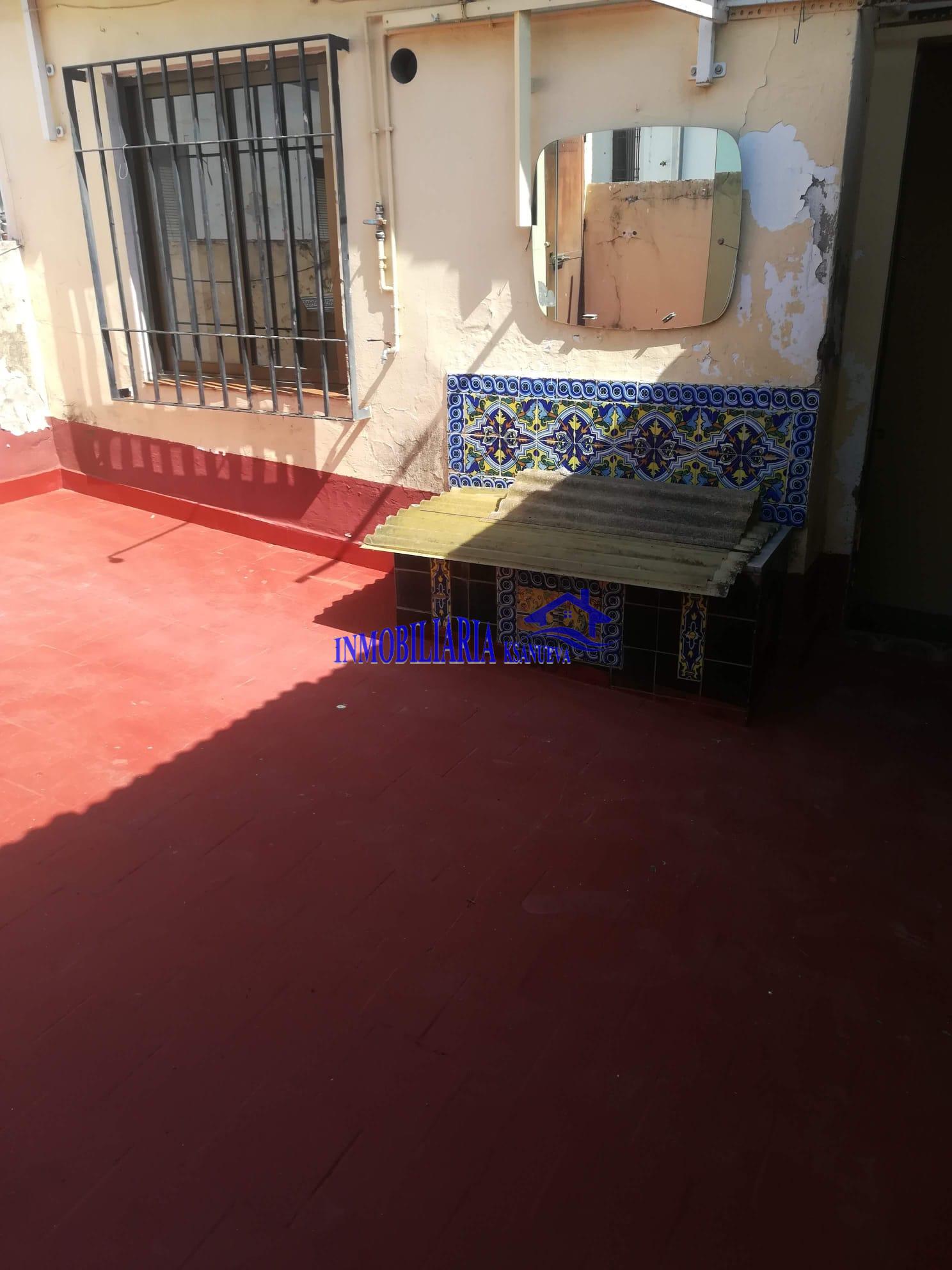 For sale of house in Córdoba