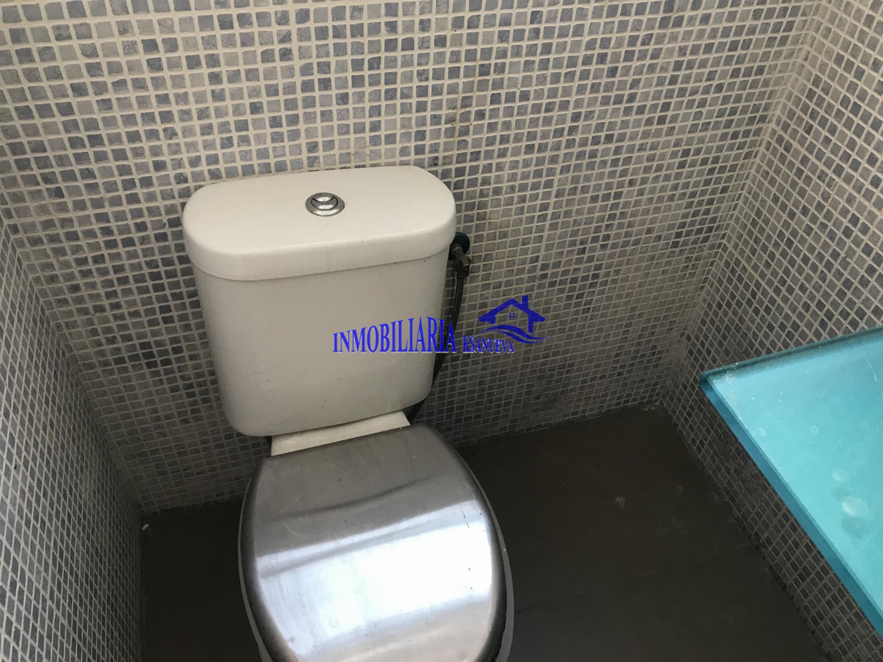 For sale of house in Córdoba