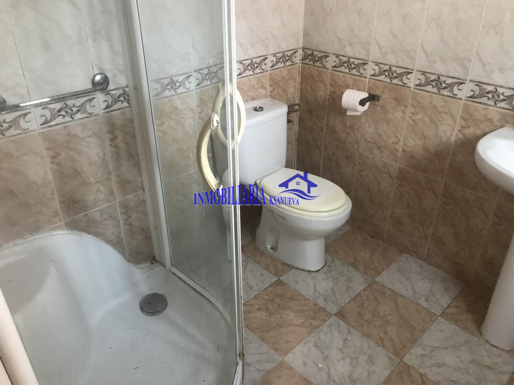For sale of house in Córdoba