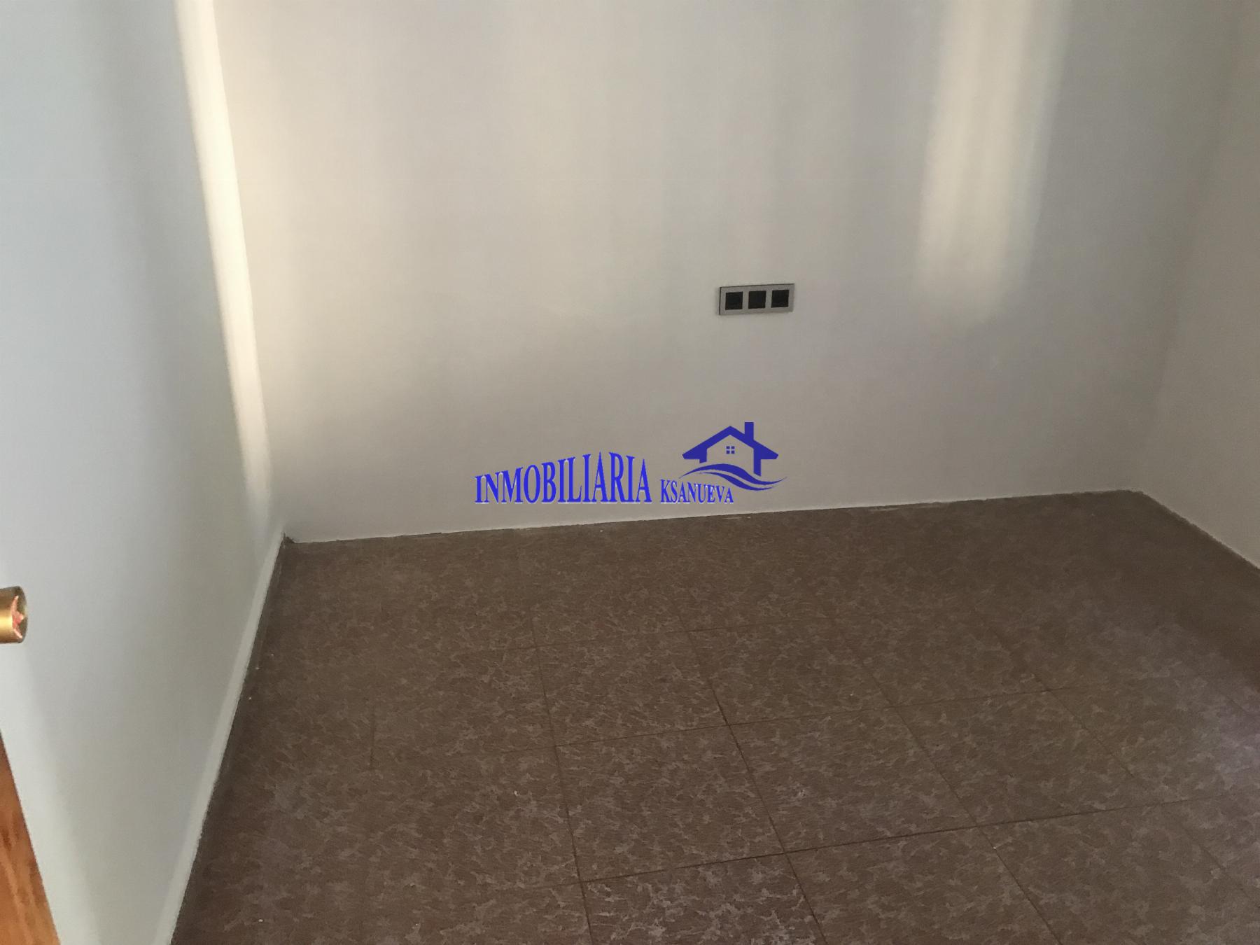 For sale of house in Córdoba