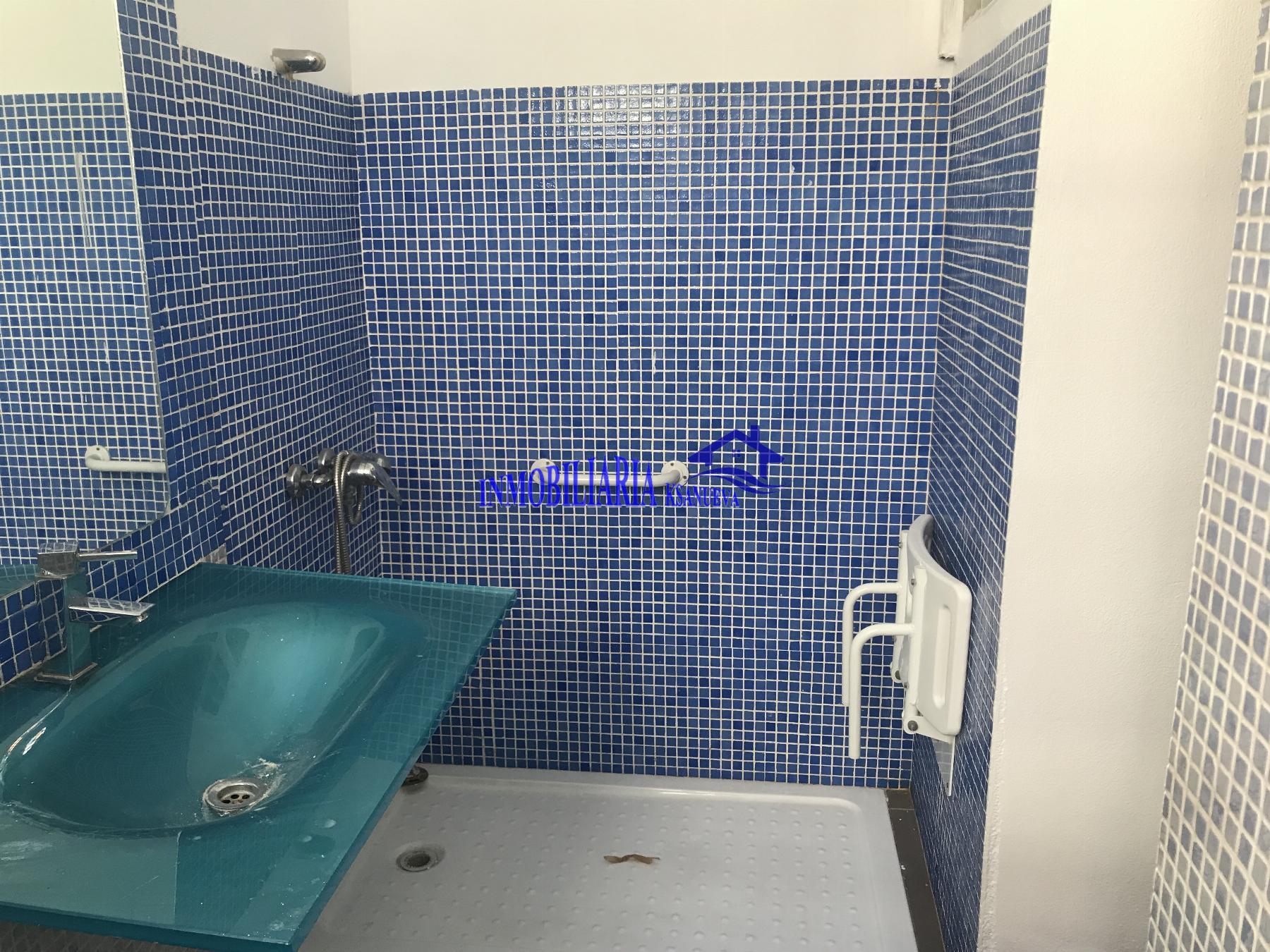 For sale of house in Córdoba