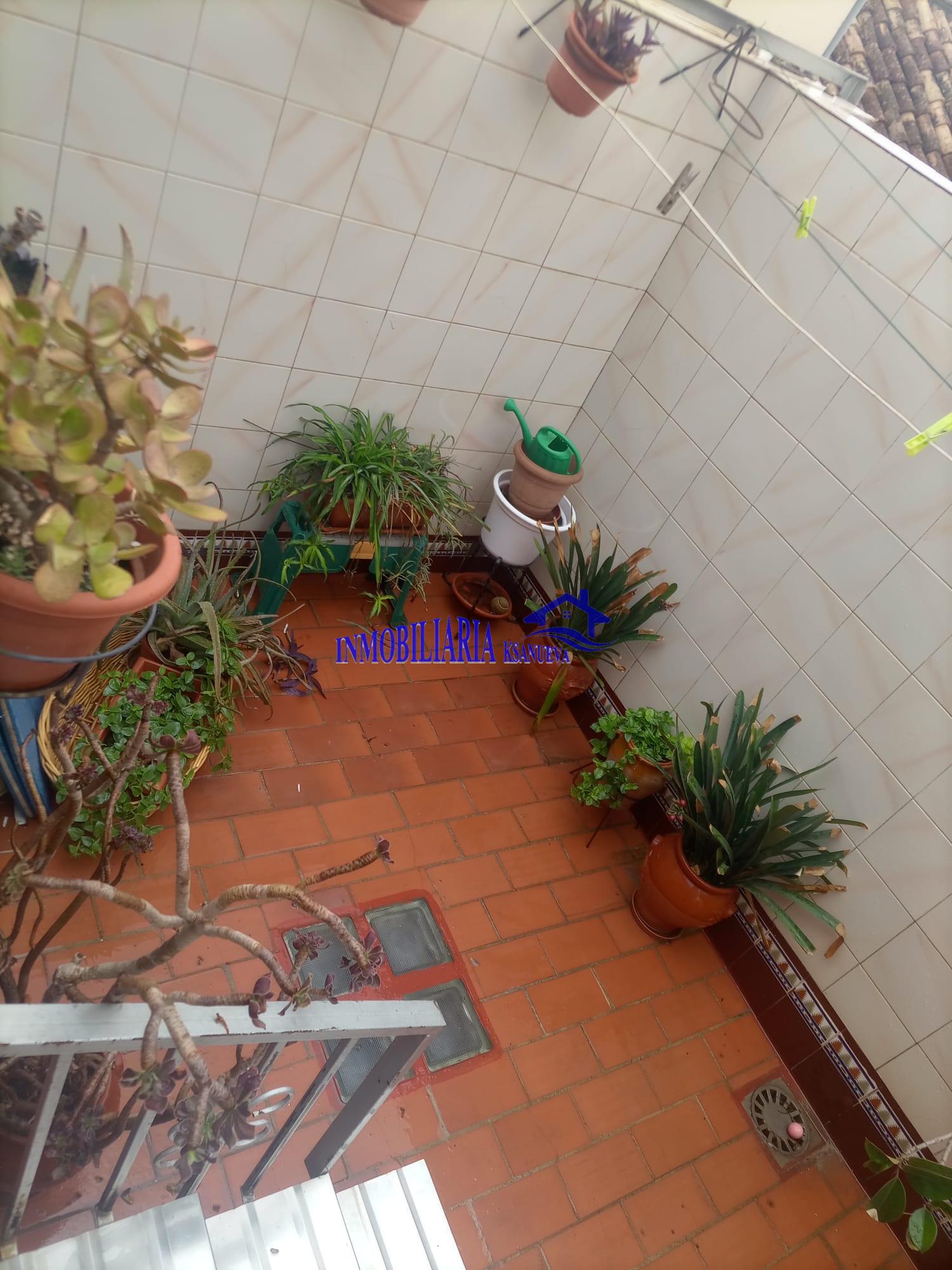 For sale of house in Córdoba